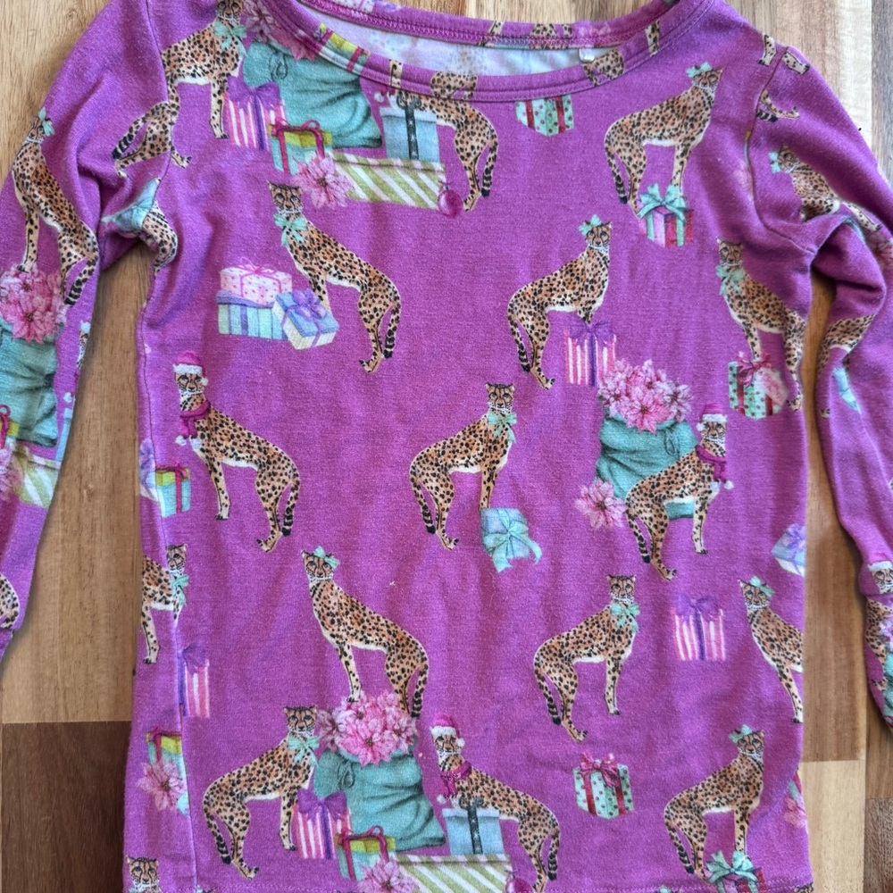 Posh Peanut Holiday Cheetah Bamboo Viscose Pajama Set Purple 2T PJ Long Sleeve - Picture 3 of 8